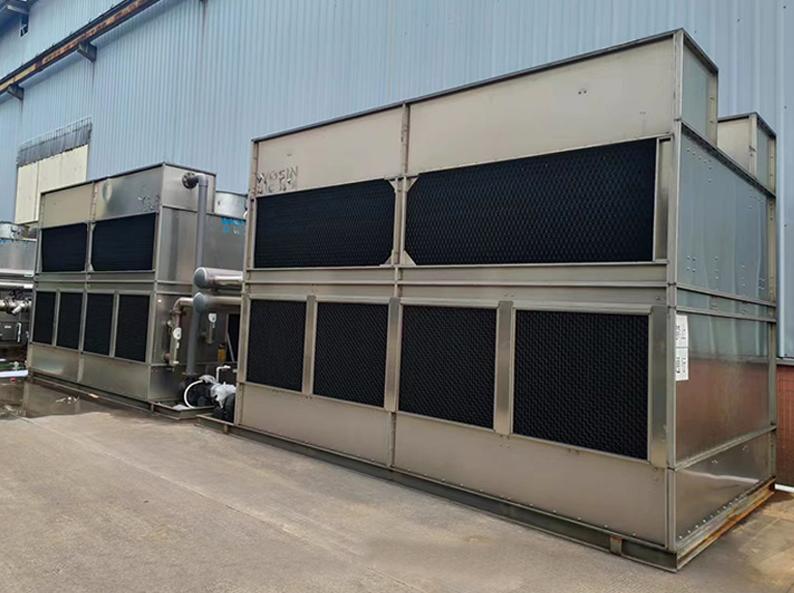 Cooling system for medium frequency melting furnace